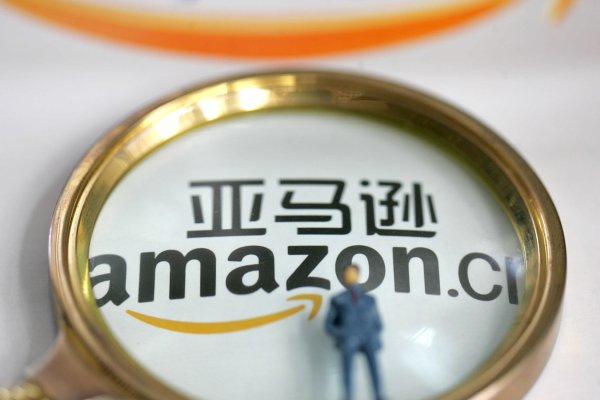 凤凰策略 沃尔玛和亚马逊据悉正探索发行自己的稳定币