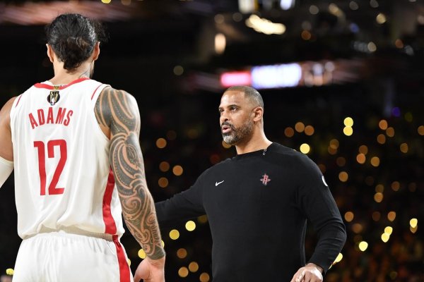 金财配资 0胜2负之后，火箭队雪上加霜？26年首轮签难保，又为雷霆队送助攻